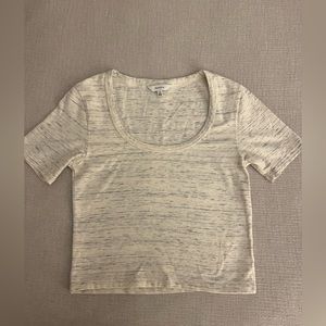 Aritzia basic cropped tee